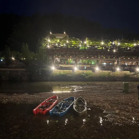 - Vellezerit Doka * Klos